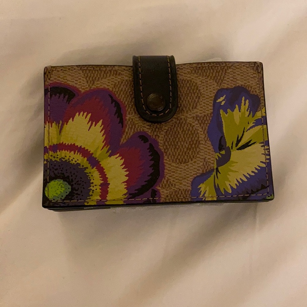 Coach Accordion Card Case In Signature Canvas With Kaffe Fassett Print